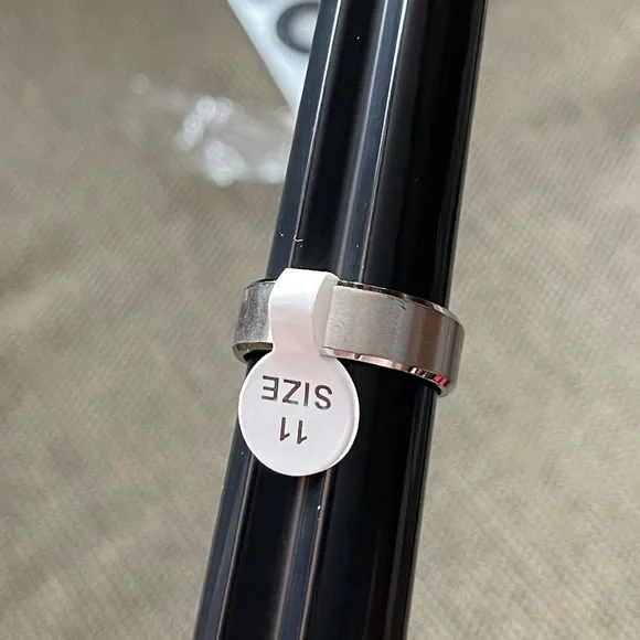 NWT Superman Fashion Ring Jewelry Silver Unisex Size US 6, 7, 11 - Picture 10 of 11